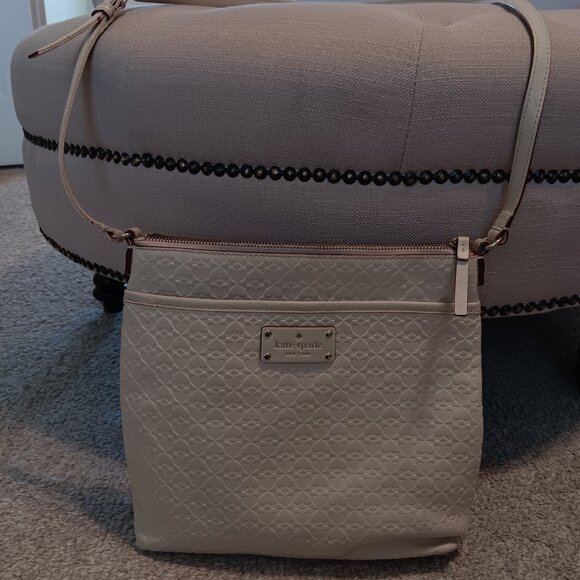 Kate Spade Handbags - Kate Spade Purse ♠️